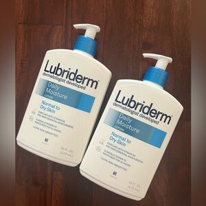 - 2 Bottles Lubriderm Daily Moisture Lotion - Fragrance Free Non-Greasy - …